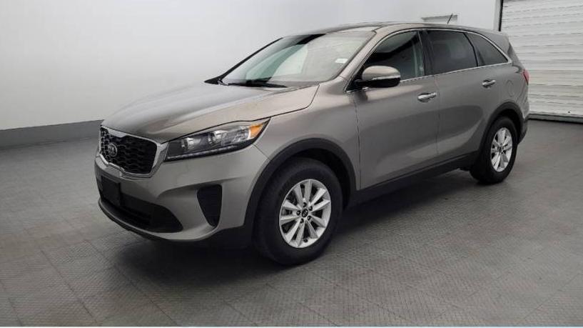 KIA SORENTO 2019 5XYPG4A38KG517621 image