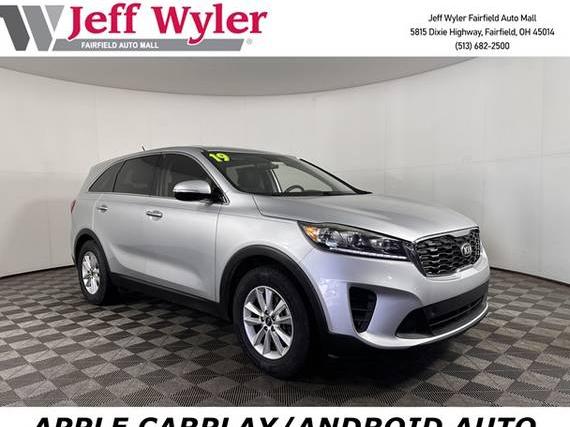 KIA SORENTO 2019 5XYPG4A56KG519028 image KIA SORENTO 2019 5XYPG4A56KG519028 image