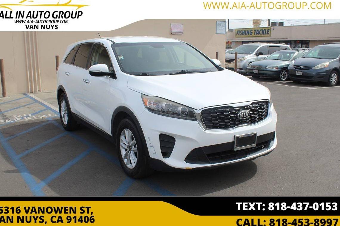 KIA SORENTO 2019 5XYPG4A51KG490795 image