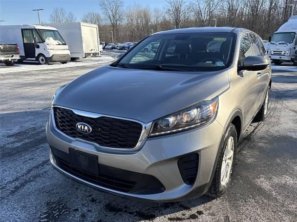 KIA SORENTO 2019 5XYPGDA36KG509663 image