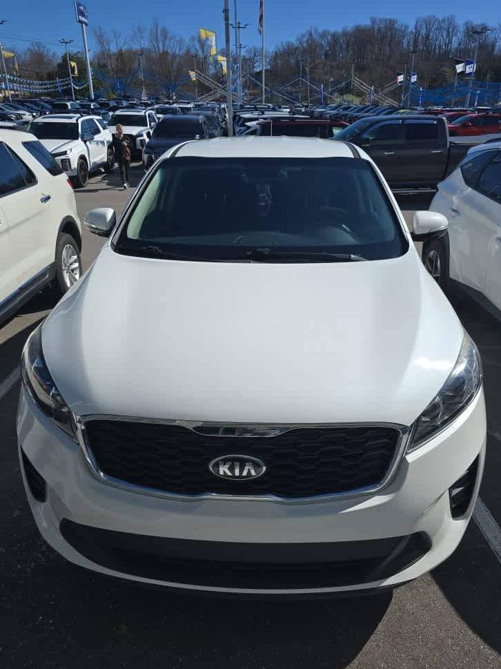 KIA SORENTO 2019 5XYPG4A54KG572083 image