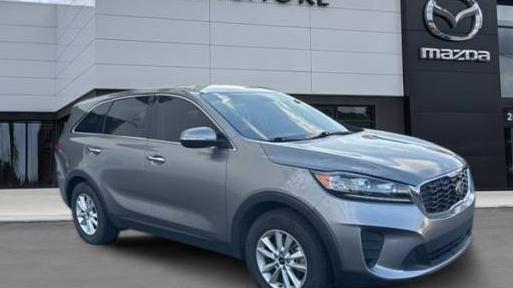 KIA SORENTO 2019 5XYPG4A36KG519769 image