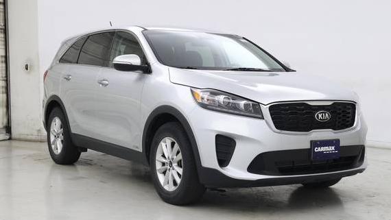 KIA SORENTO 2019 5XYPGDA33KG510706 image