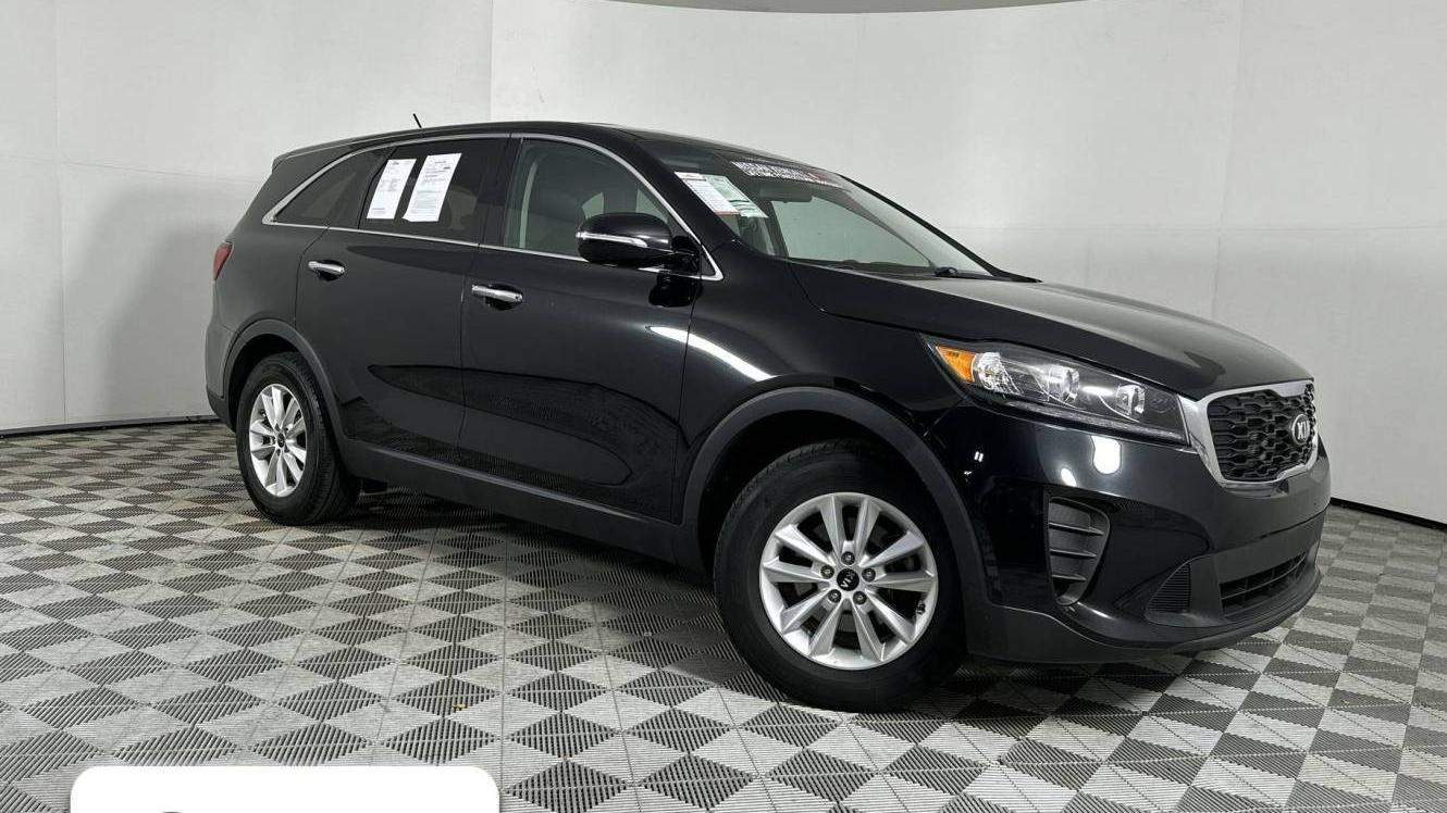 KIA SORENTO 2019 5XYPG4A34KG533766 image