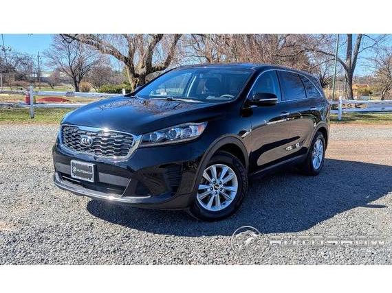 KIA SORENTO 2019 5XYPG4A30KG516589 image