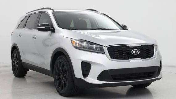 KIA SORENTO 2019 5XYPG4A58KG586102 image