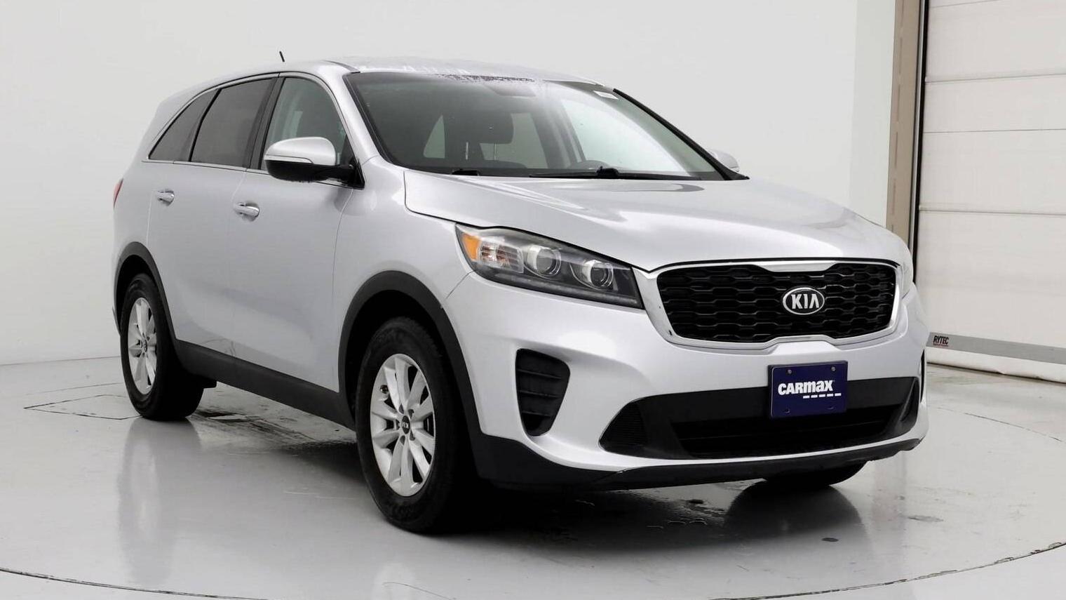 KIA SORENTO 2019 5XYPG4A35KG565352 image