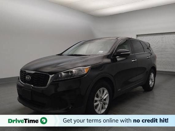 KIA SORENTO 2019 5XYPGDA52KG469986 image