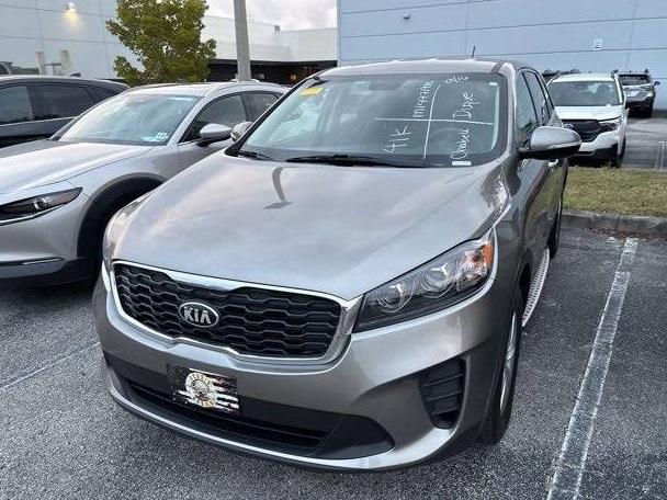 KIA SORENTO 2019 5XYPG4A33KG480283 image