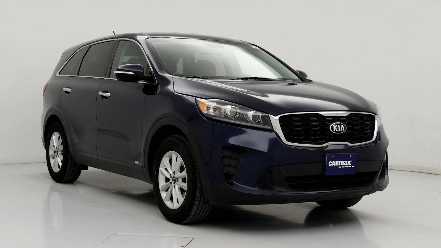 KIA SORENTO 2019 5XYPGDA39KG462564 image