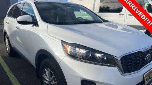 KIA SORENTO 2019 5XYPG4A33KG498220 image