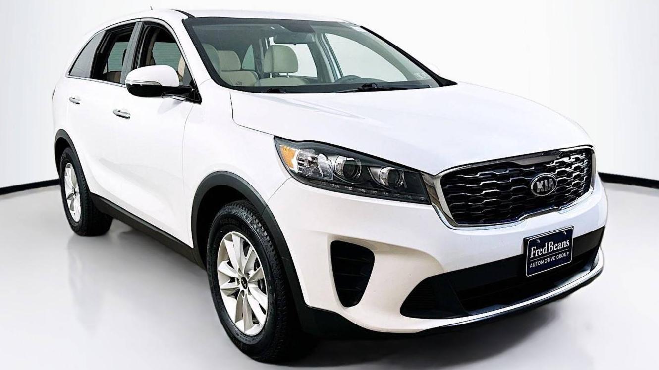 KIA SORENTO 2019 5XYPG4A37KG512295 image