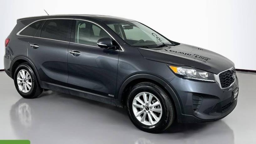 KIA SORENTO 2019 5XYPGDA52KG472922 image