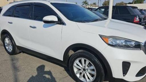 KIA SORENTO 2019 5XYPG4A3XKG533917 image