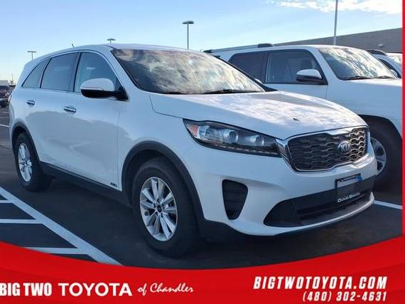 KIA SORENTO 2019 5XYPGDA56KG463575 image
