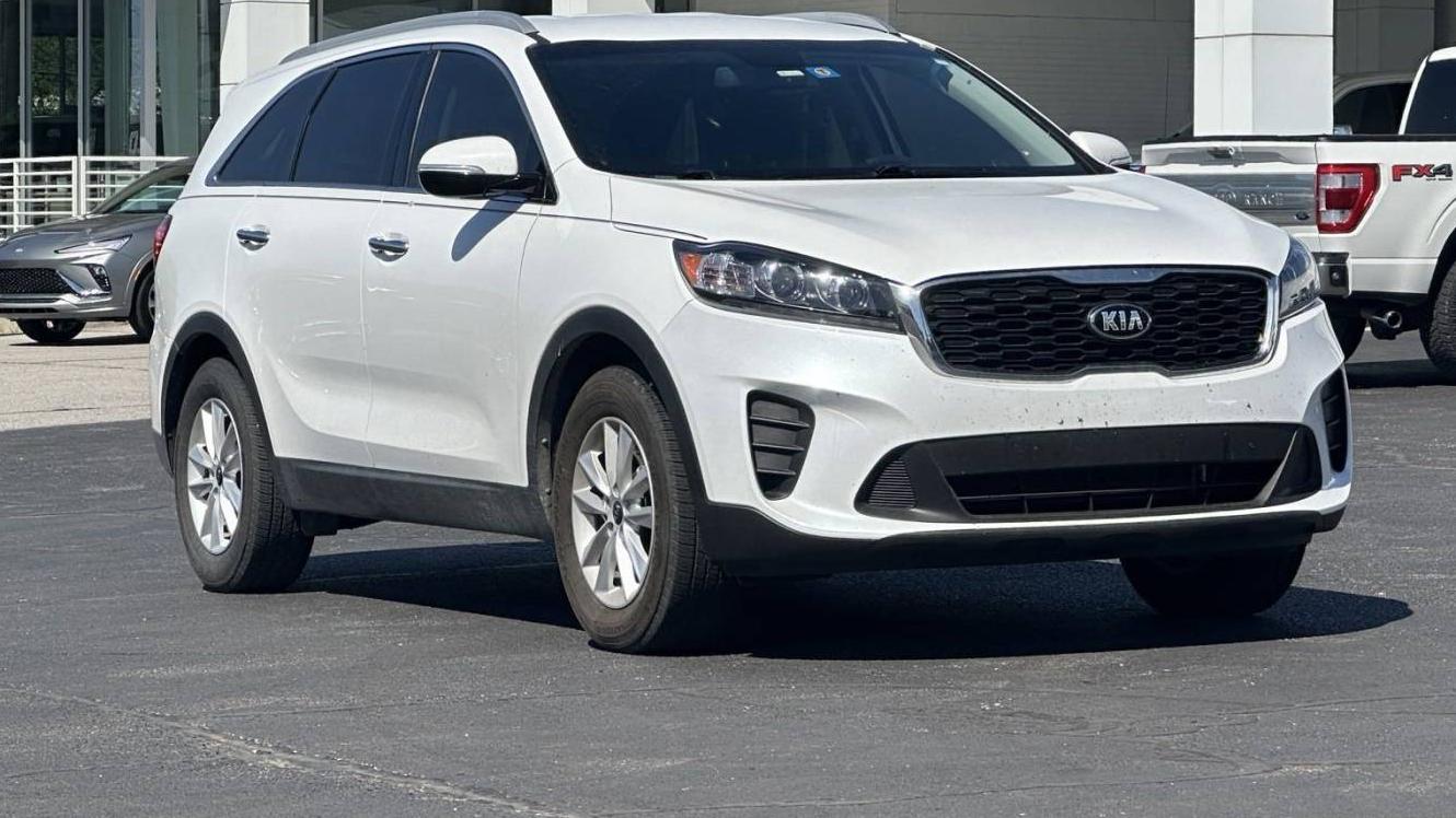 KIA SORENTO 2019 5XYPG4A3XKG545971 image