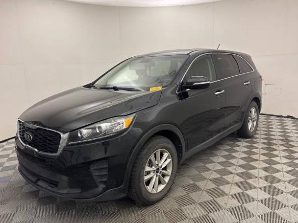 KIA SORENTO 2019 5XYPG4A39KG575303 image