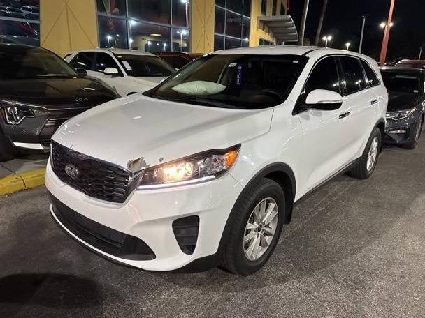 KIA SORENTO 2019 5XYPG4A36KG562590 image