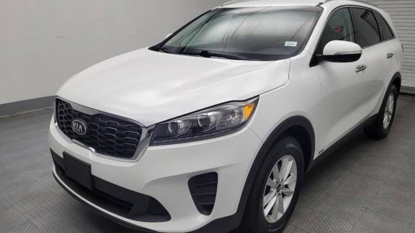 KIA SORENTO 2019 5XYPGDA33KG451477 image