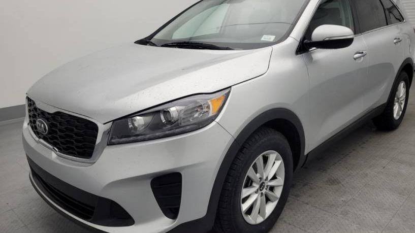 KIA SORENTO 2019 5XYPG4A51KG560537 image