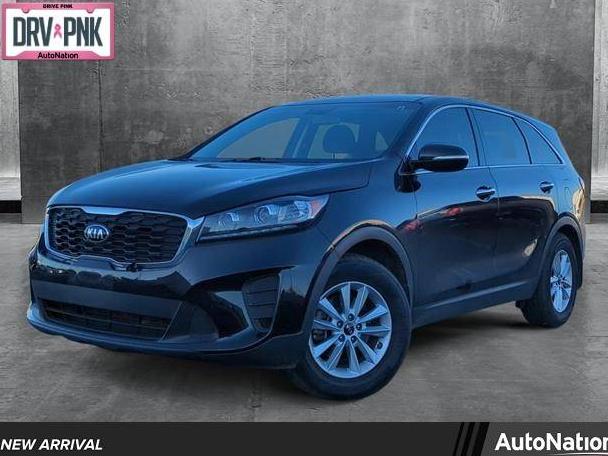 KIA SORENTO 2019 5XYPG4A39KG470017 image