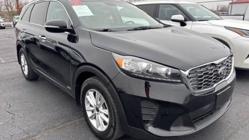 KIA SORENTO 2019 5XYPGDA3XKG437804 image