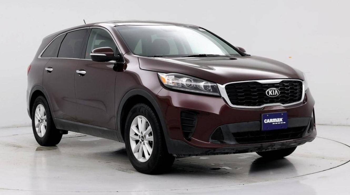 KIA SORENTO 2019 5XYPG4A3XKG564939 image