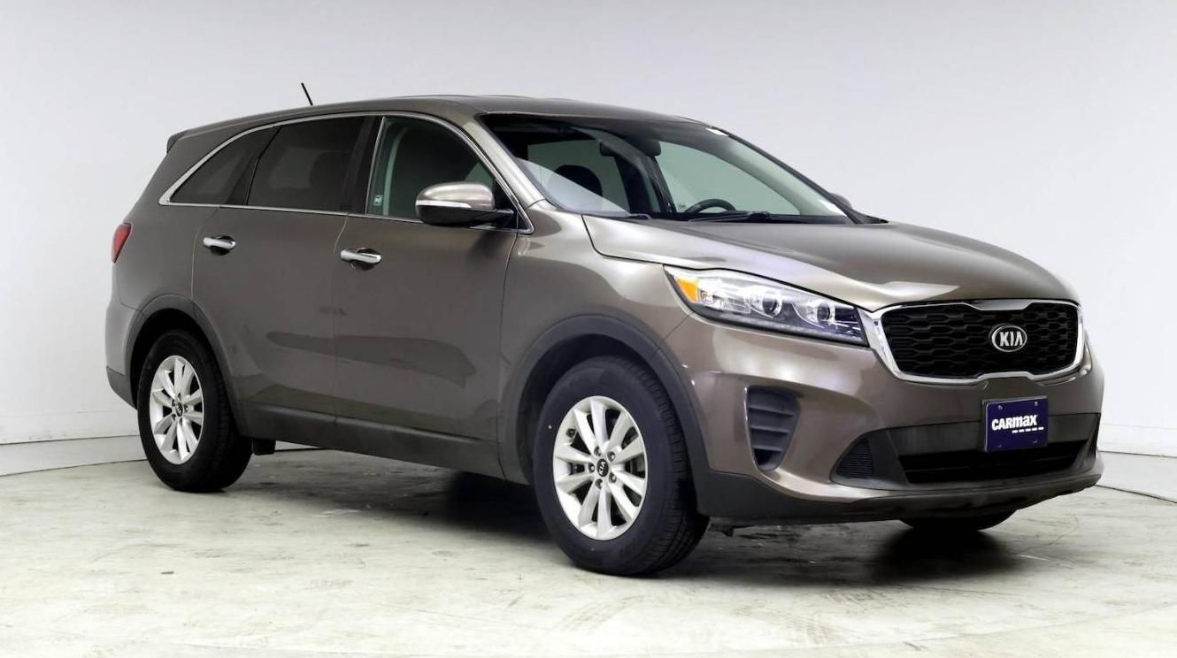 KIA SORENTO 2019 5XYPG4A53KG468409 image