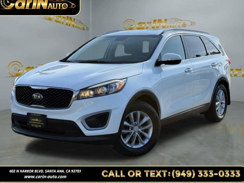 KIA SORENTO 2018 5XYPG4A50JG369190 image