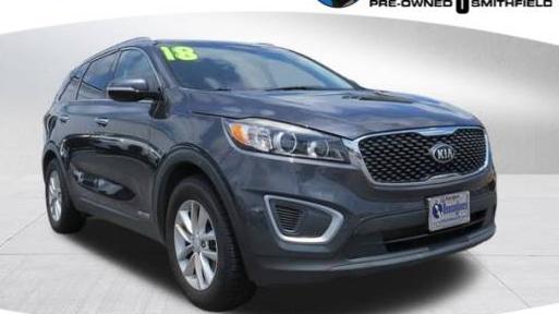 KIA SORENTO 2018 5XYPGDA54JG410257 image