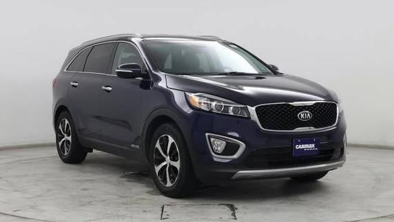 KIA SORENTO 2018 5XYPHDA55JG429624 image