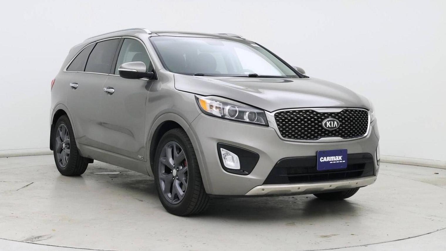 KIA SORENTO 2018 5XYPKDA51JG418914 image