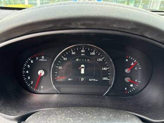 KIA SORENTO 2018 5XYPK4A50JG397215 image
