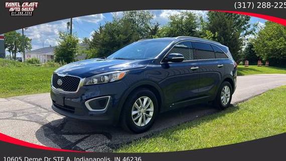 KIA SORENTO 2018 5XYPG4A50JG372638 image