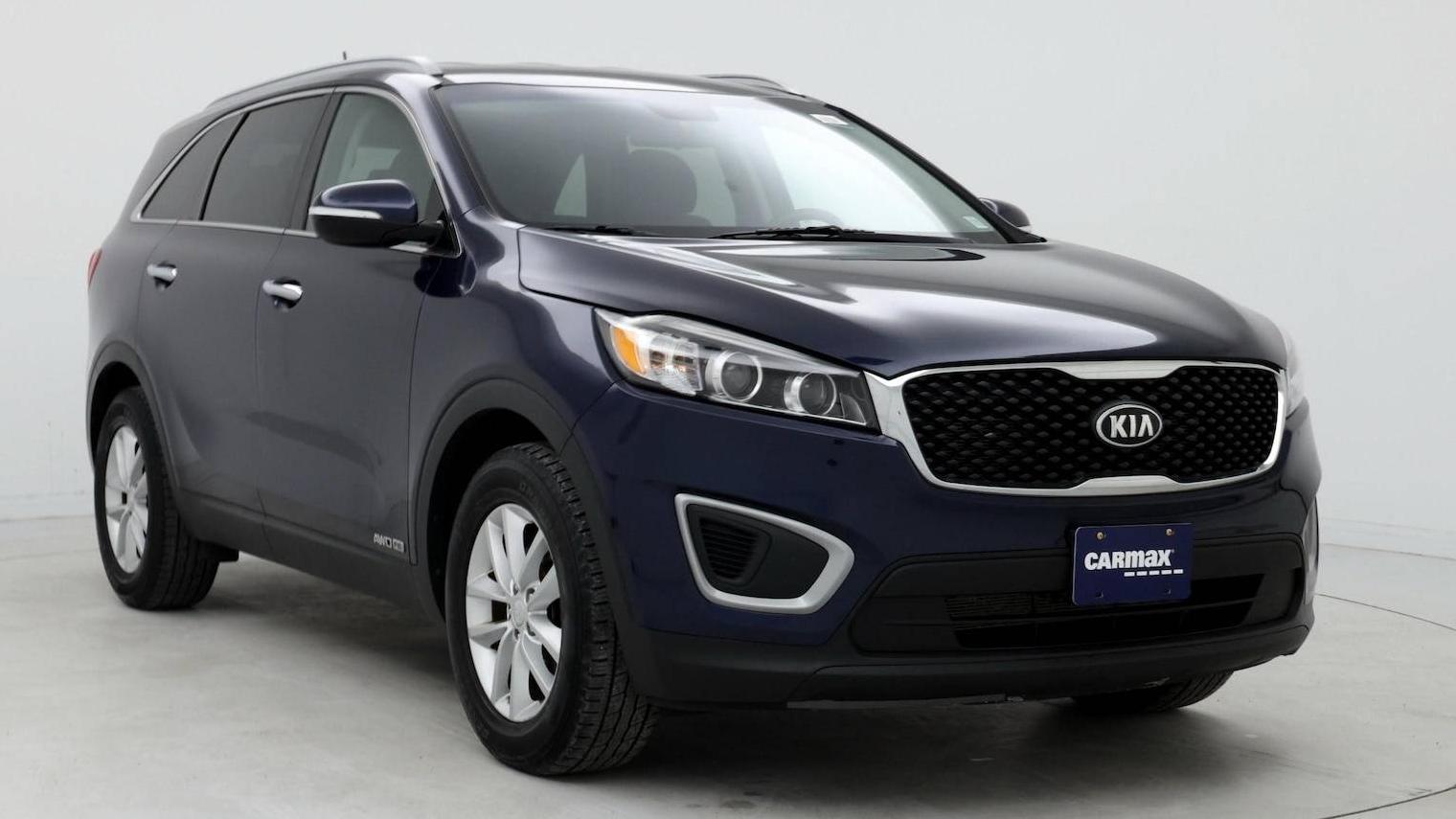 KIA SORENTO 2018 5XYPGDA55JG389189 image