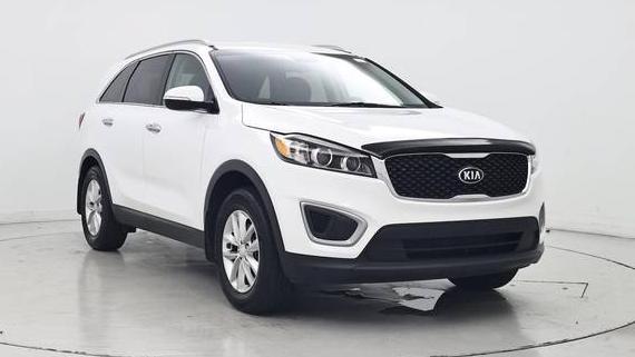 KIA SORENTO 2018 5XYPG4A38JG415895 image