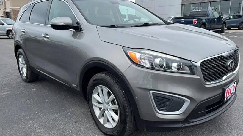 KIA SORENTO 2018 5XYPGDA36JG413322 image