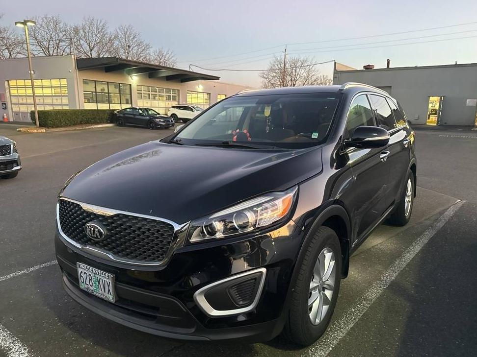 KIA SORENTO 2018 5XYPGDA34JG422911 image