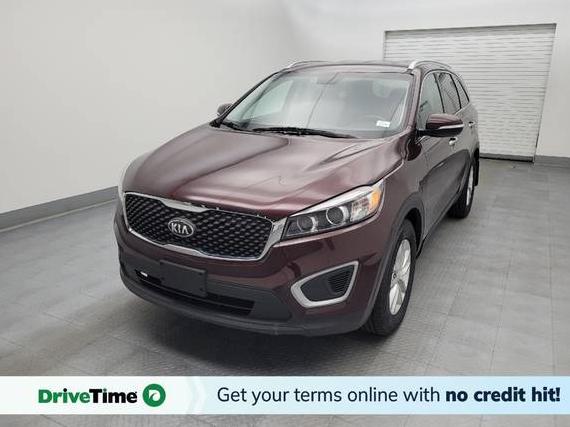 KIA SORENTO 2018 5XYPGDA31JG424485 image
