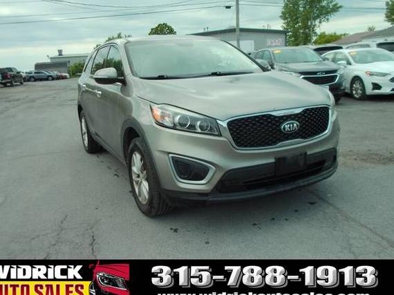 KIA SORENTO 2018 5XYPG4A30JG343977 image