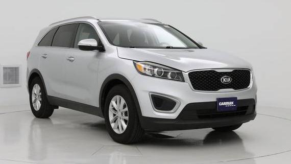 KIA SORENTO 2018 5XYPG4A50JG405041 image