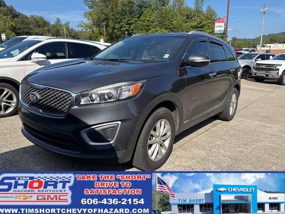 KIA SORENTO 2018 5XYPGDA39JG427778 image