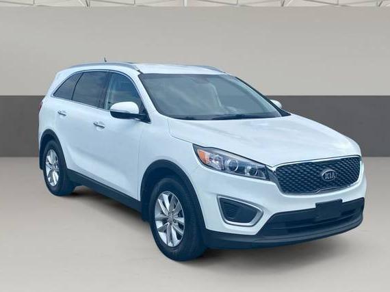 KIA SORENTO 2018 5XYPG4A56JG389167 image KIA SORENTO 2018 5XYPG4A56JG389167 image