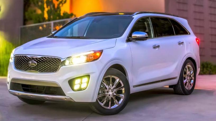 KIA SORENTO 2018 5XYPG4A33JG344685 image