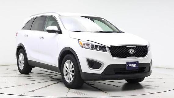 KIA SORENTO 2018 5XYPGDA37JG415872 image
