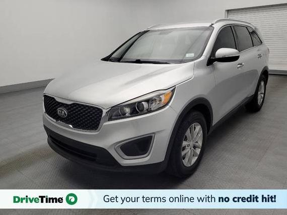 KIA SORENTO 2018 5XYPG4A35JG369037 image