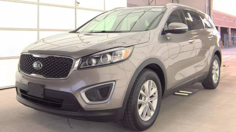 KIA SORENTO 2018 5XYPG4A30JG388448 image