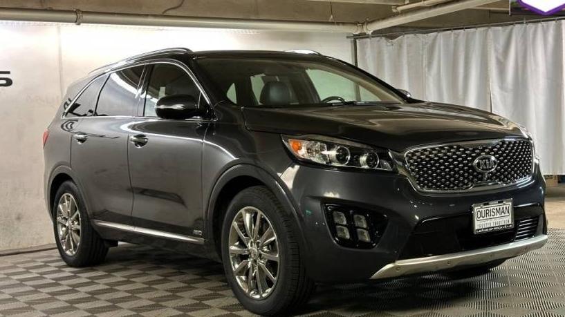 KIA SORENTO 2018 5XYPKDA53JG364256 image