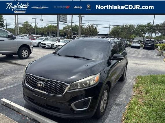KIA SORENTO 2018 5XYPG4A57JG394460 image