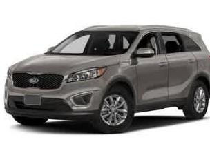 KIA SORENTO 2018 5XYPG4A51JG374396 image